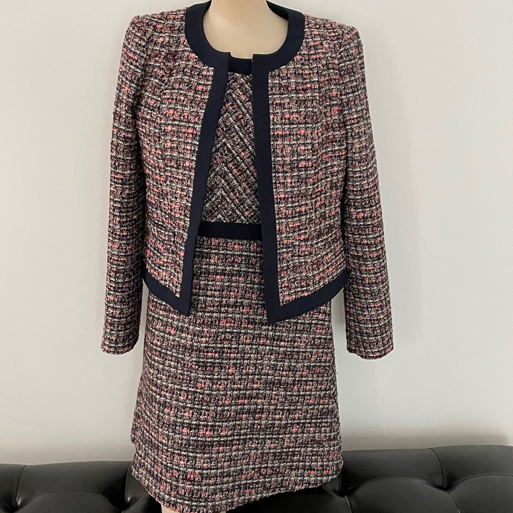 Gal meets glam Marley suit (reserved for Debbie)